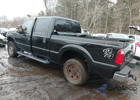 2012 Ford F-250 Xlt z USA, uszkodzony, nr VIN 1FT7W2B63CEA04612